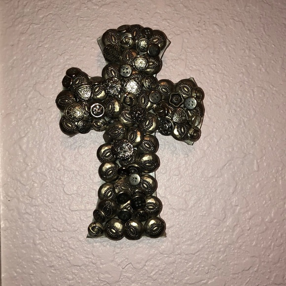 Cross - Picture 2 of 2